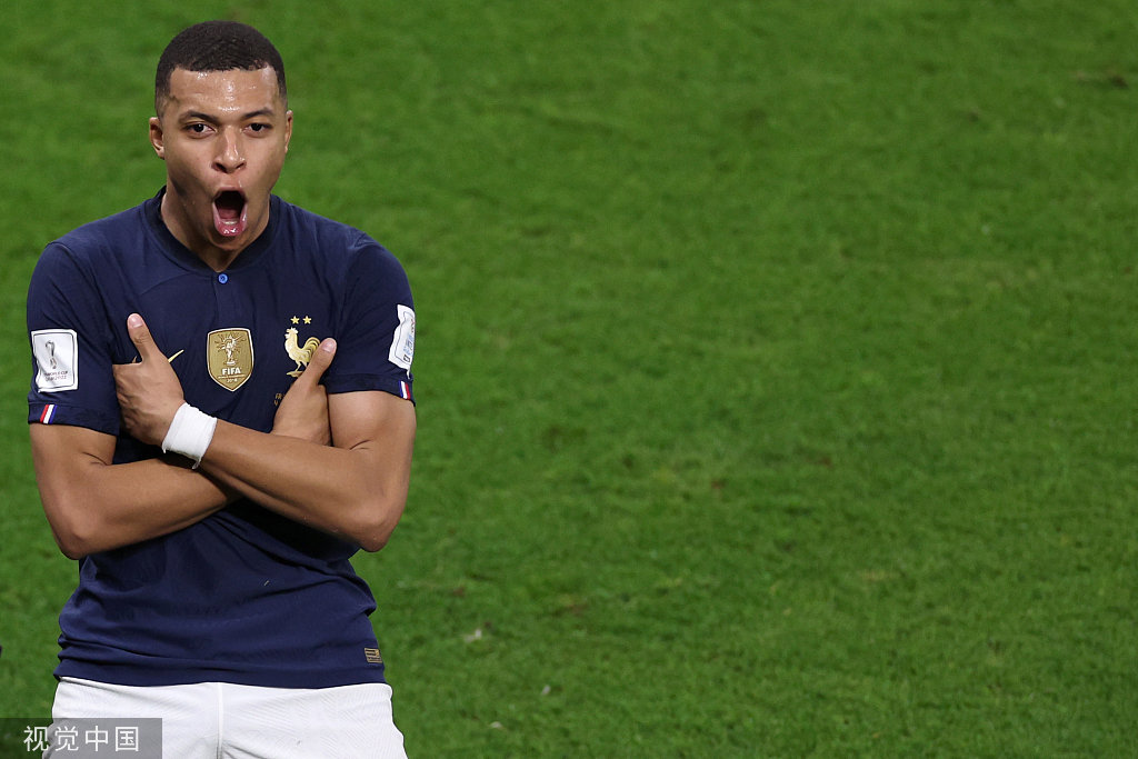 4-2! 国足升第1! 中国女足险胜, 保留冠军希望: 末轮赢球有望夺冠